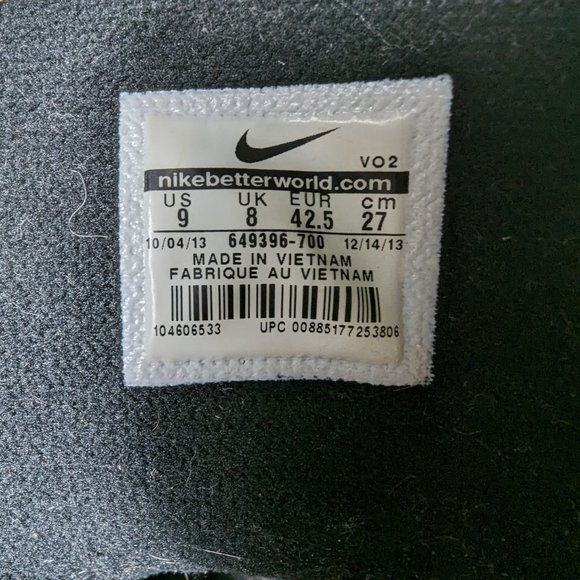 Size 9 - Nike LeBron 11 NSW Lifestyle QS Black History Month golden color - Picture 12 of 12